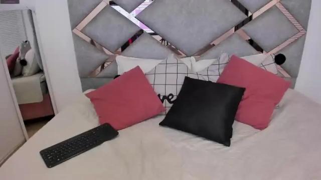 Thumbnail 2, mia_paiige's Stream at Chaturbate, 19 months ago
