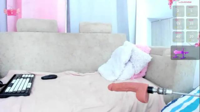 Image 10 of mia_parkers_love Stream on Chaturbate on 1 month ago
