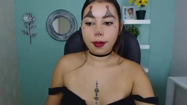 Image 2 of mia_perez_ Stream on Chaturbate on 19 months ago