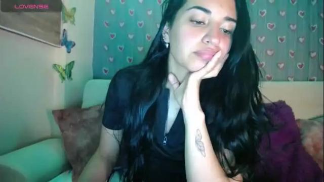 Image 7 of mia_petitebaby Stream on Chaturbate on 18 hours ago