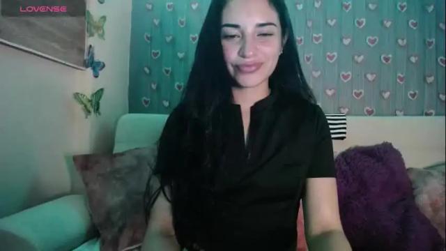 Image 8 of mia_petitebaby Stream on Chaturbate on 18 hours ago