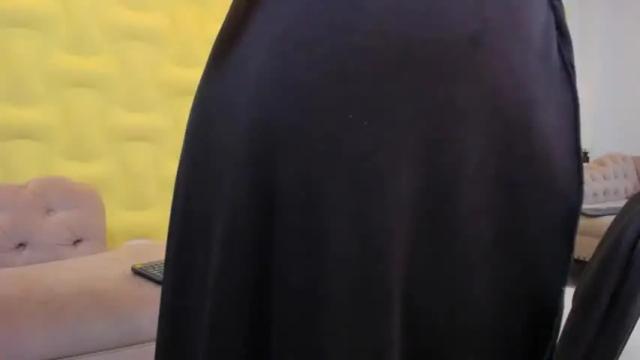 Image 7 of mia_ramirezx Stream on Chaturbate on 16 months ago