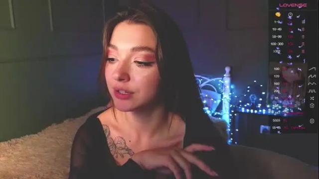 Image 11 of mia_rid Stream on Chaturbate on 26 months ago
