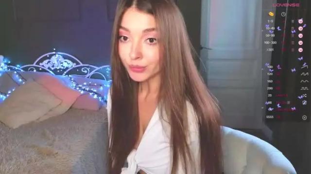 Image 4 of mia_rid Stream on Chaturbate on 25 months ago