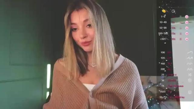 Image 12 of mia_rid Stream on Chaturbate on 25 months ago