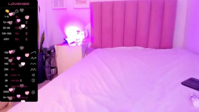 Thumbnail 2, mia_rossii_'s Stream at Chaturbate, 17 months ago
