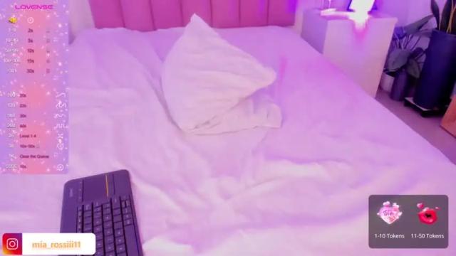 Thumbnail 1, mia_rossii_'s Stream at Chaturbate, 17 months ago