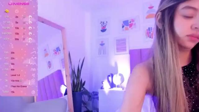 Image 6 of mia_rossii_ Stream on Chaturbate on 16 months ago