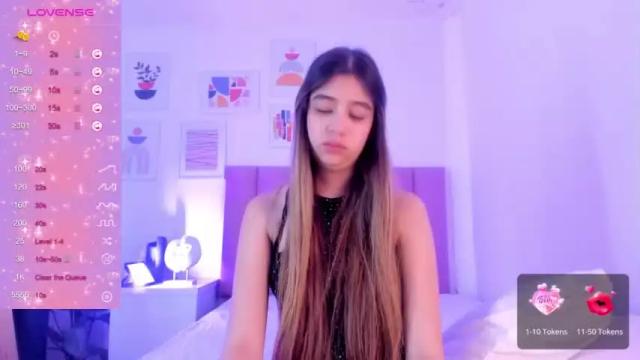 Image 7 of mia_rossii_ Stream on Chaturbate on 16 months ago