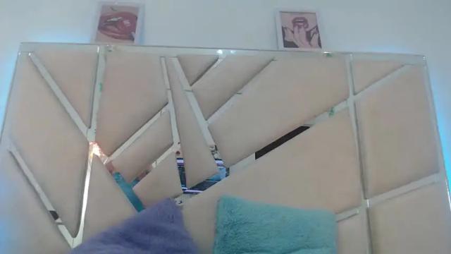 Image 11 of mia_roush Stream on Chaturbate on 20 months ago