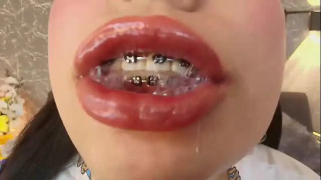 Image 2 of mia_roux13 Stream on Chaturbate on 1 month ago
