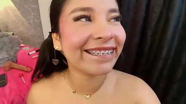 Thumbnail 2, mia_roux13's Stream at Chaturbate, 1 month ago
