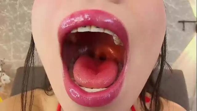 Image 3 of mia_roux13 Stream on Chaturbate on 1 month ago