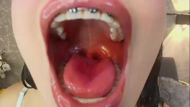 Image 6 of mia_roux13 Stream on Chaturbate on 1 month ago