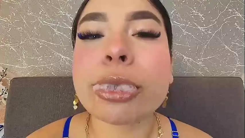 mia_roux13 Chaturbate