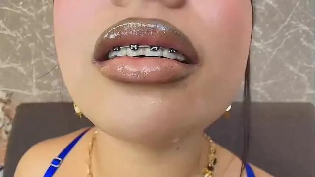 Image 8 of mia_roux13 Stream on Chaturbate on 29 days ago