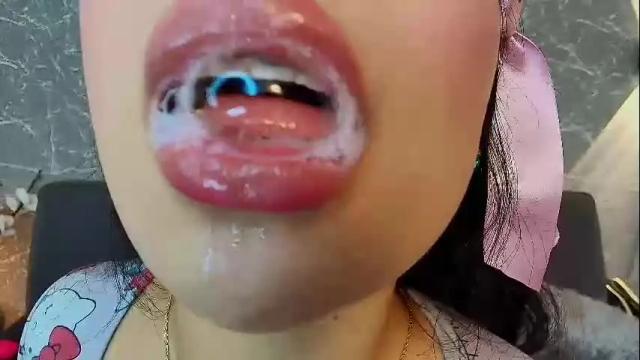 Thumbnail 3, mia_roux13's Stream at Chaturbate, 4 days ago