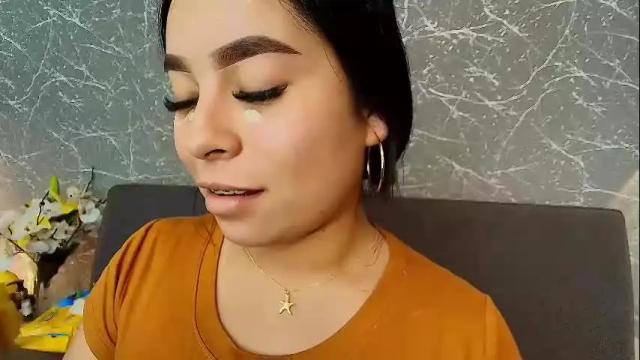 Thumbnail 3, mia_roux13's Stream at Chaturbate, 1 month ago
