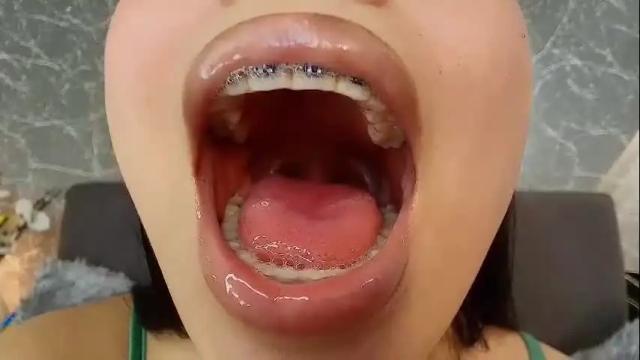 Image 6 of mia_roux13 Stream on Chaturbate on 1 month ago