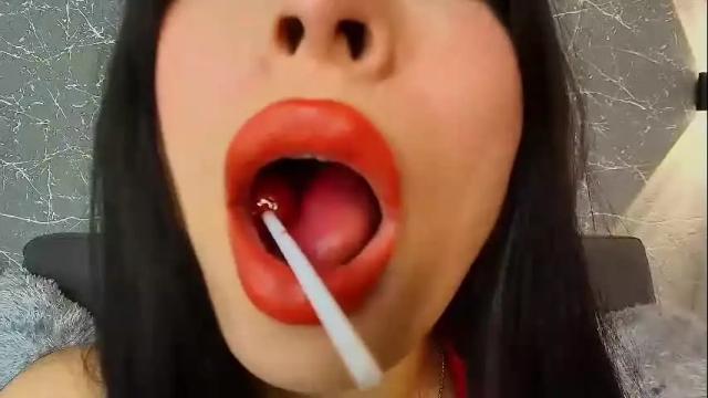 Image 12 of mia_roux13 Stream on Chaturbate on 6 days ago