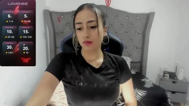 Image 1 of mia_ruby26 Stream on Chaturbate on 10 months ago