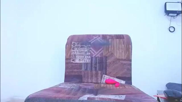 Image 12 of mia_saint20 Stream on Chaturbate on 1 month ago