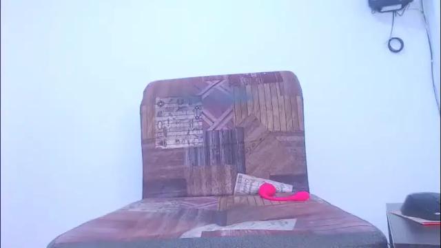 Image 2 of mia_saint20 Stream on Chaturbate on 2 days ago