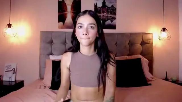 Image 6 of mia_sex0 Stream on Chaturbate on 17 months ago