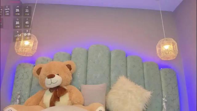 Thumbnail 3, mia_slutty_'s Stream at Chaturbate, 2 hours ago
