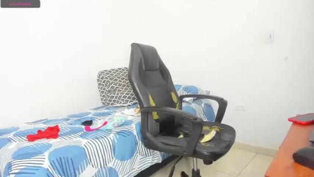 Image 7 of mia_soman Stream on Chaturbate on 14 months ago