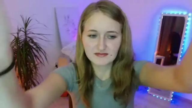Image 11 of mia_stardust Stream on Chaturbate on 19 months ago