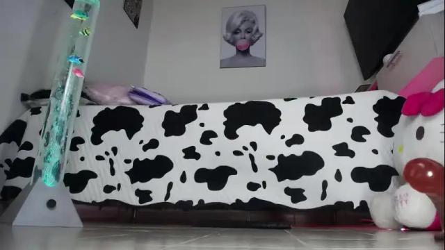 Image 11 of mia_starss Stream on Chaturbate on 3 months ago