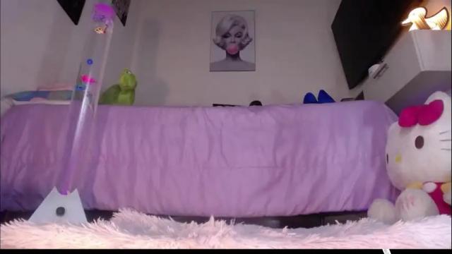 Image 7 of mia_starss Stream on Chaturbate on 3 months ago