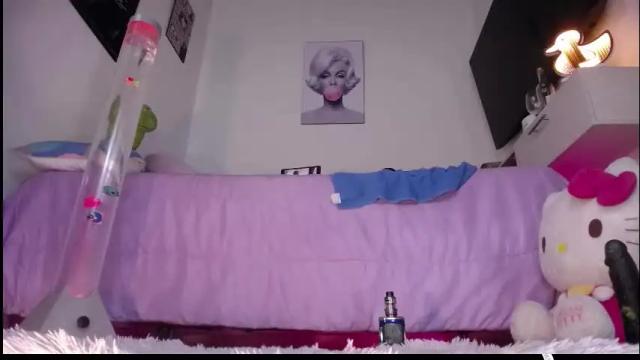 Image 11 of mia_starss Stream on Chaturbate on 3 months ago