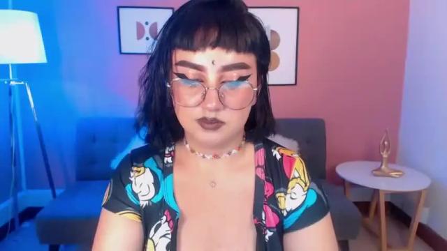 Image 4 of mia_stoness Stream on Chaturbate on 21 months ago