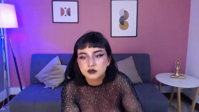 Image 3 of mia_stoness Stream on Chaturbate on 15 months ago