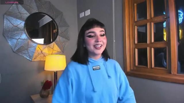Image 6 of mia_stoness Stream on Chaturbate on 14 months ago