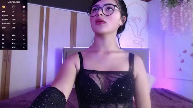 Image 2 of mia_sweetyqs Stream on Chaturbate on 1 month ago