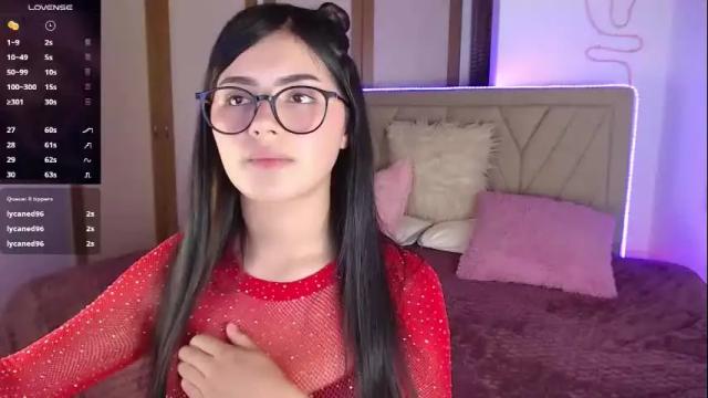 Image 2 of mia_sweetyqs Stream on Chaturbate on 1 month ago