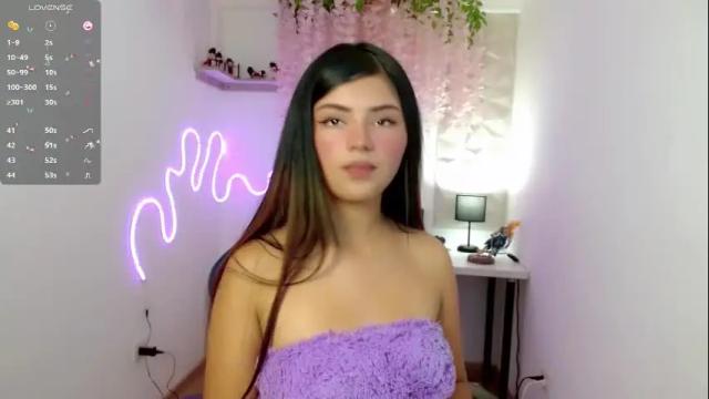 Image 10 of mia_sweetyqs Stream on Chaturbate on 1 month ago