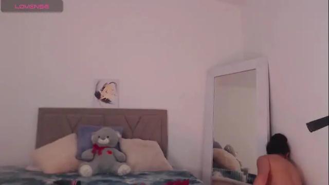 Image 12 of mia_sweetyqs Stream on Chaturbate on 5 days ago