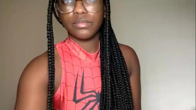 Image 4 of mia_the_fairy Stream on Chaturbate on 21 months ago
