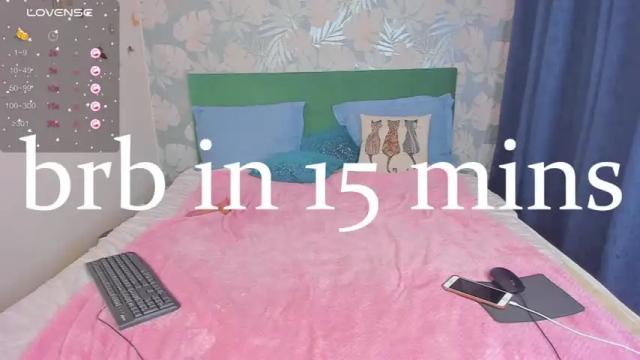Image 10 of mia_thoatgoal Stream on Chaturbate on 15 months ago