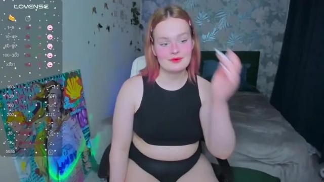 Image 7 of mia_thoatgoal Stream on Chaturbate on 14 months ago