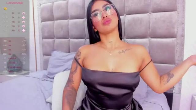 Image 3 of mia_torres1 Stream on Chaturbate on 16 months ago