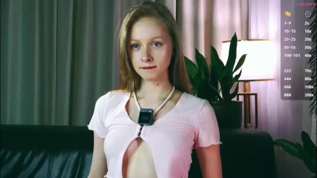 Image 4 of mia_vebes Stream on Chaturbate on 1 month ago