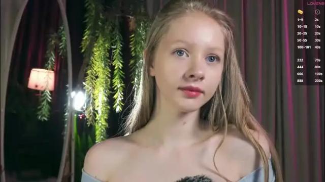 Image 10 of mia_vebes Stream on Chaturbate on 4 days ago