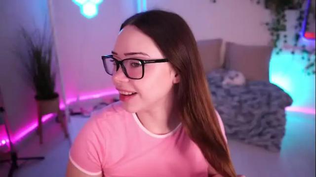Image 4 of mia_vixen_ Stream on Chaturbate on 1 month ago
