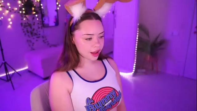 Image 4 of mia_vixen_ Stream on Chaturbate on 4 days ago