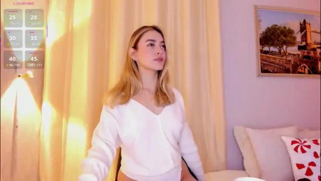 Image 7 of mia_white11 Stream on Chaturbate on 1 month ago